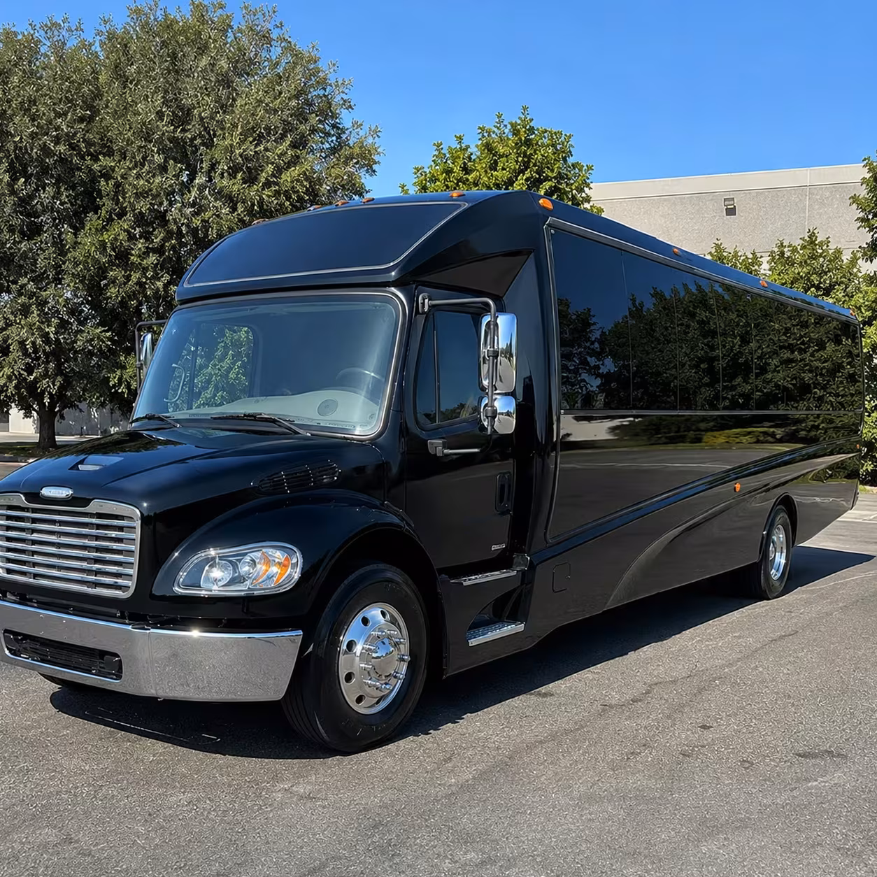 25 passenger minibus