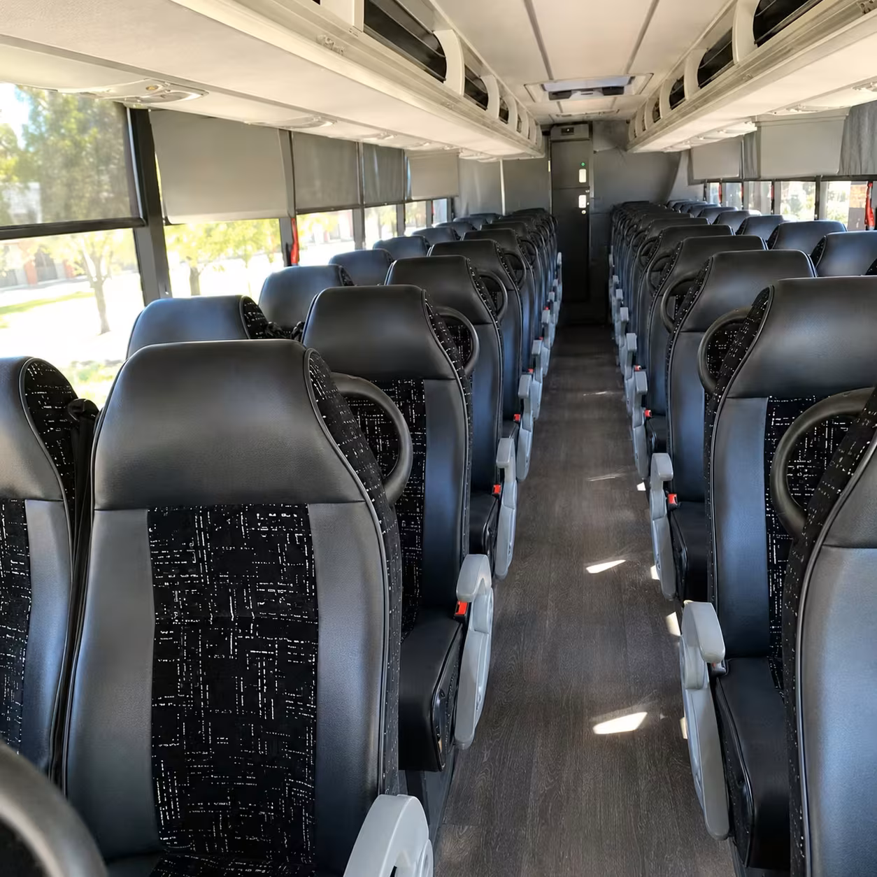 charter bus rentals for large apple valley wedding guest lists